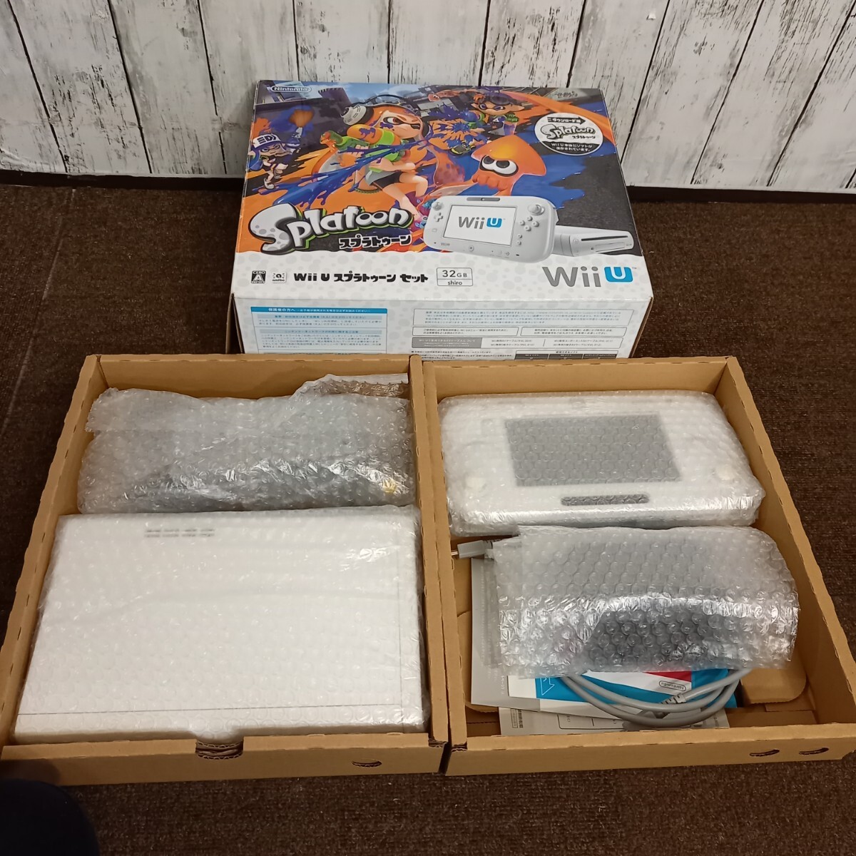 WiiU本体スプラトゥーンセット（WUP-S-WAGY/白） Wii U 現状品(Wii U 