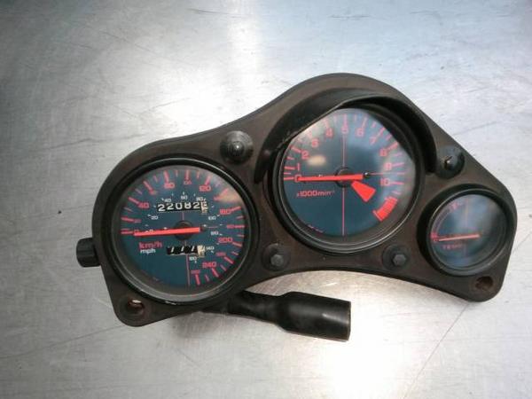 NS400R 純正メーターAssy、260km表示、輸出仕様☆NC19(ホンダ用)｜売買