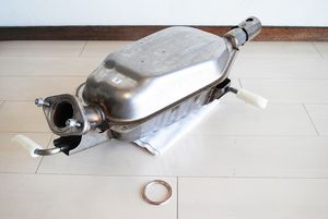 【 MAZDA2 純正サイレンサー 】 マツダ2 2025年現行モデル ( 5BA-DJLFS ) マフラー 新車