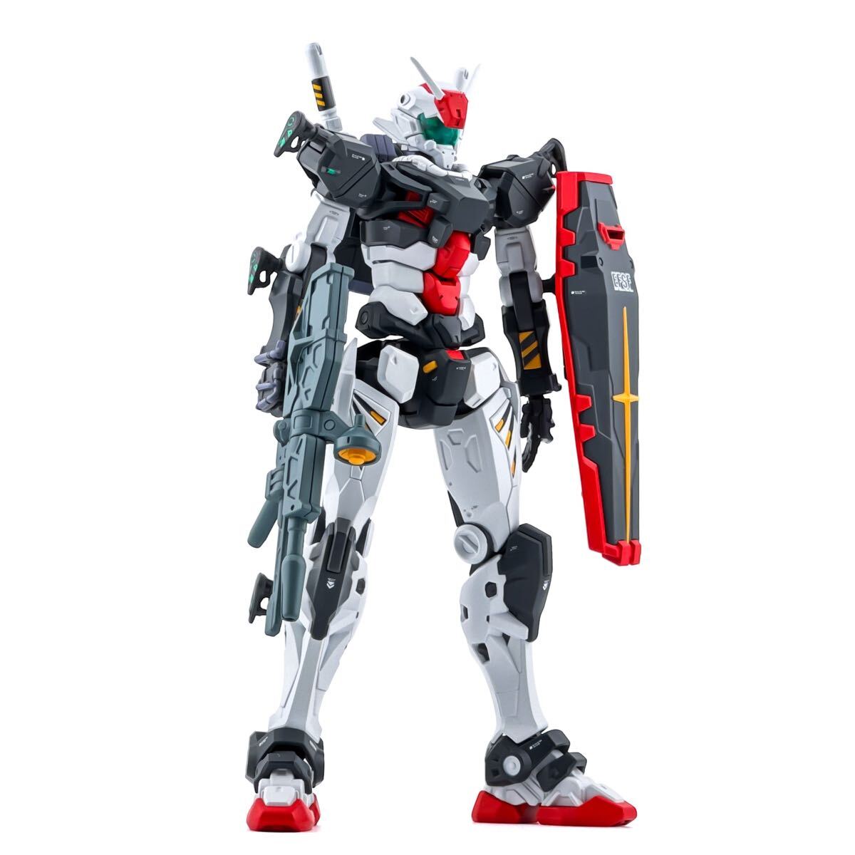 HG 1/144 01ガンダム 塗装済 完成品 ガンプラ ジークアクス 赤いガンダム_7