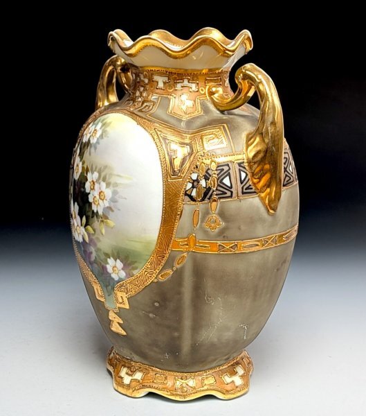 アンティーク　オールドノリタケ　里帰り　金彩　金盛り　取手付き花瓶 1911年～1921年 オールドノリタケ 金盛 山桜図紋 両耳花瓶