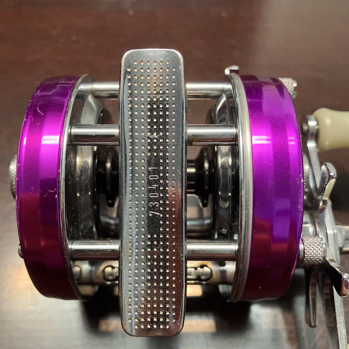 ABU 5500C バイオレット 検）アブ 雷魚 オールド 5500C(アブガルシア
