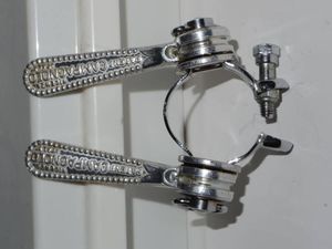 Campangolo　カンパ　ニョーロ　NUOVO　RECORD　ヌーボ　レコード　Ｗレバー　バンド締め