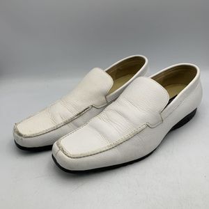 バーバリー スリッポンの値段と価格推移は？｜4件の売買データから