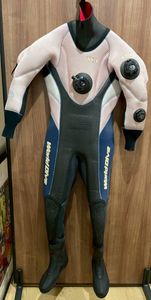 ★ ドライスーツ レディース ワールドダイブ ☆