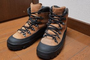 コンバットハイカーの値段と価格推移は？｜5件の売買データから