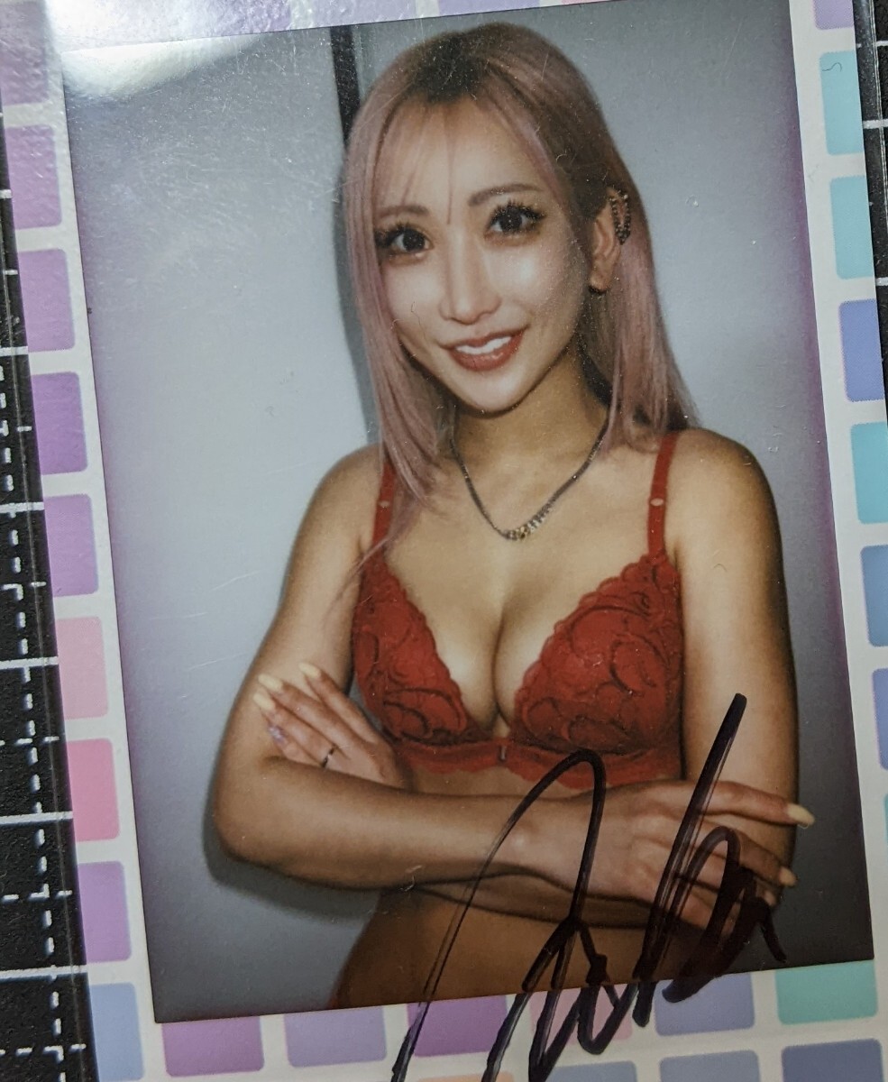 AIKA 直筆サイン入りチェキ 特典 現場チェキ AV女優 ギャル (サイン