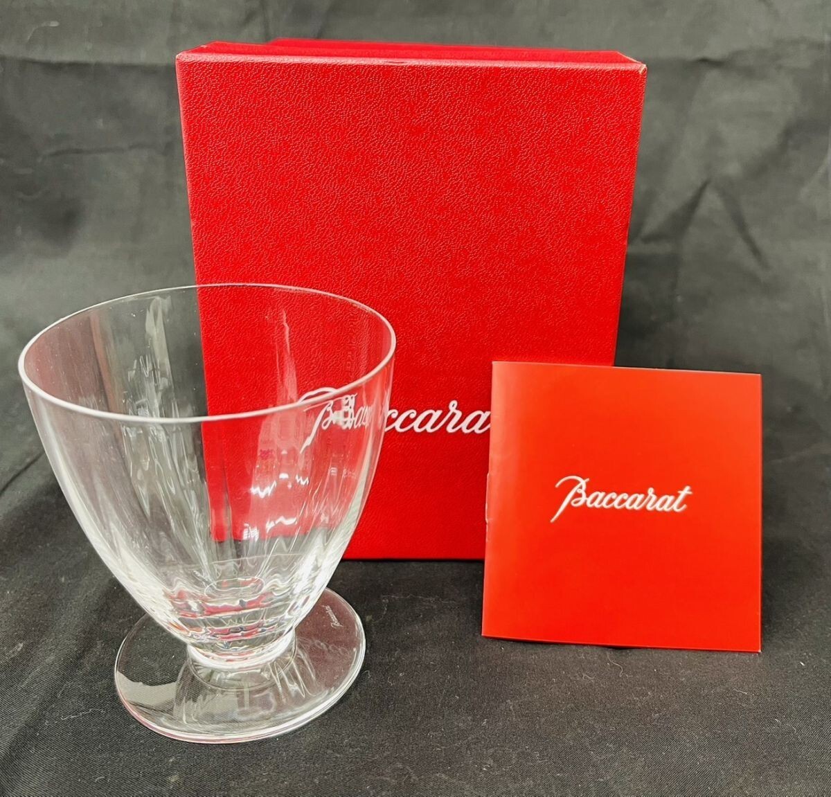 フロール バカラの値段と価格推移は？｜15件の売買データからフロール