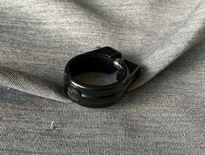 ★中古 SURLY サーリー 純正 ステンレスシートクランプ 30mm(29.8mm) ブラック 即決