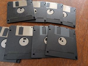 ジャンク 中古 フロッピーディスク 3.5インチ2HD 8枚　動作未確認