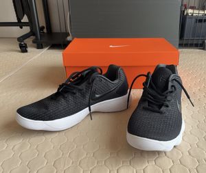 【新品同様(28,5cm)】ナイキ ハイパーダンク 2017 ロー/Nike Hyperdunk 2017 Low