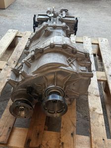 日産 GT-R R35 6速 オートトランスミッション