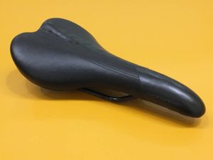 【新車外し・ほぼ未使用】cannondele キャノンデール純正 VELO製 サドル