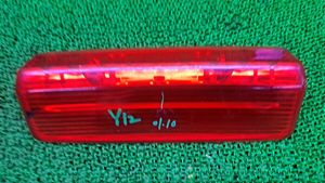 ★　820　日産 AD NV150 ウィングロード Y12 ハイマウントストップランプ