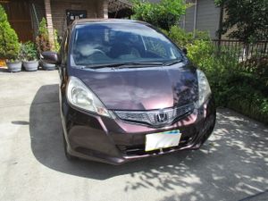 格安出品！　ワンオーナー車！！　HONDA　FIT ４WD　１０th Anniversary edition　即決落