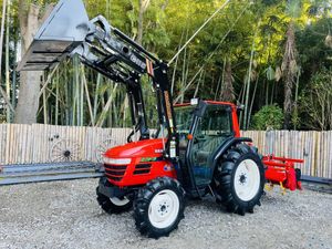 トラクター フロントローダーのYahoo!オークション(旧ヤフオク!)の相場