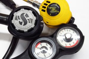 ジャンク SCUBAPRO スキューバプロ MK25 S550 レギュレーター オクトパス セカンドステー