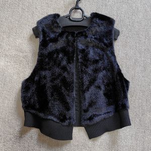 7☆百貨店購入☆ラヴィークリエーション☆異素材使い☆めちゃくちゃ可愛ベスト☆黒☆