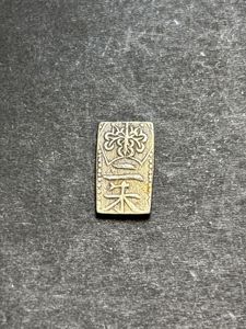 万延二朱金の値段と価格推移は？｜13件の売買データから万延二朱金の