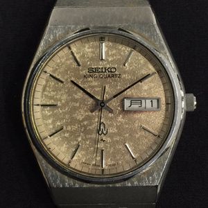 SEIKO キングクォーツ 5856-7010 デイデイト 稼働品 電池交換済み セイコー キングクォーツ 5856-7010 シルバー デイデイト 3針