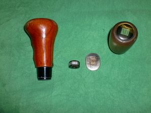 ナルディ　旧車　ウッドシフトノブ　２個　付属付き