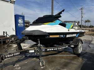 ジェットスキー シードゥー　 軽トレーラー付き