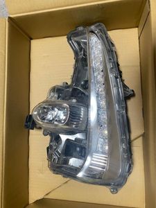 プリウスPHV ZVW52 左 フォグランプ LED