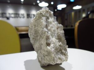 玉髄の値段と価格推移は？｜76件の売買データから玉髄の価値がわかる