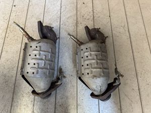 ワゴンR K6A ターボ 触媒 5本ケーブル 棚落ち無し 触媒 キャタライザー 2セット ☆送料無