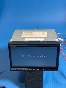 パナソニック ストラーダ　メモリーナビ　CN-R300D Panasonic カーナビ Bluetooth Strada