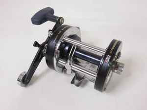 AbuGarcia ambassadeur 7000C アブガルシア アンバサダー ベイトリール リール 釣り具 中