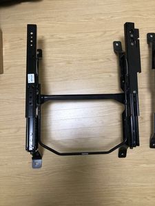 レカロ　 シートレール　N-BOX JF1 運転席用