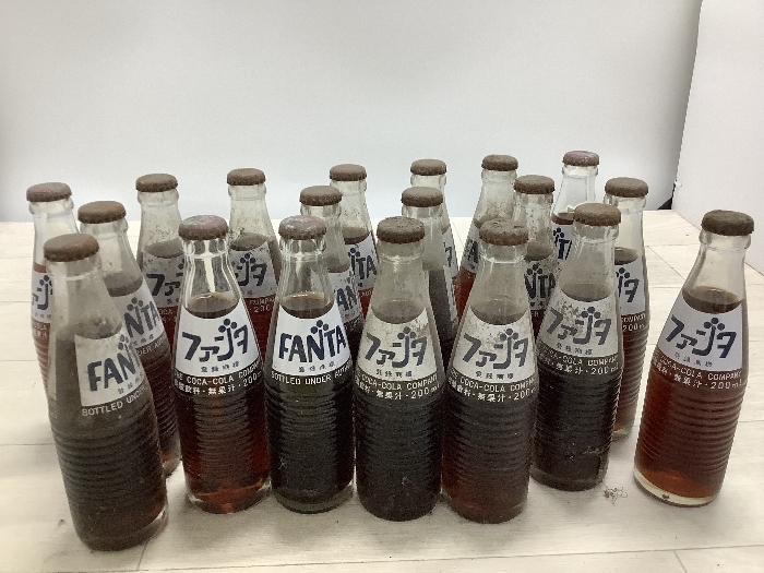 ファンタ瓶の値段と価格推移は？｜1件の売買データからファンタ瓶の