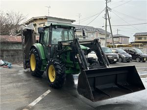 ジョンディア トラクターの値段と価格推移は？｜32件の売買データから 