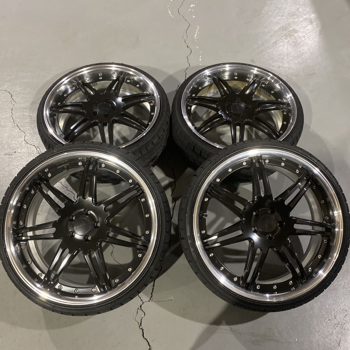 WORK GNOSIS 20×8J +50 5H PCD100 20×8.5J +48 5H PCD100 225/30R20