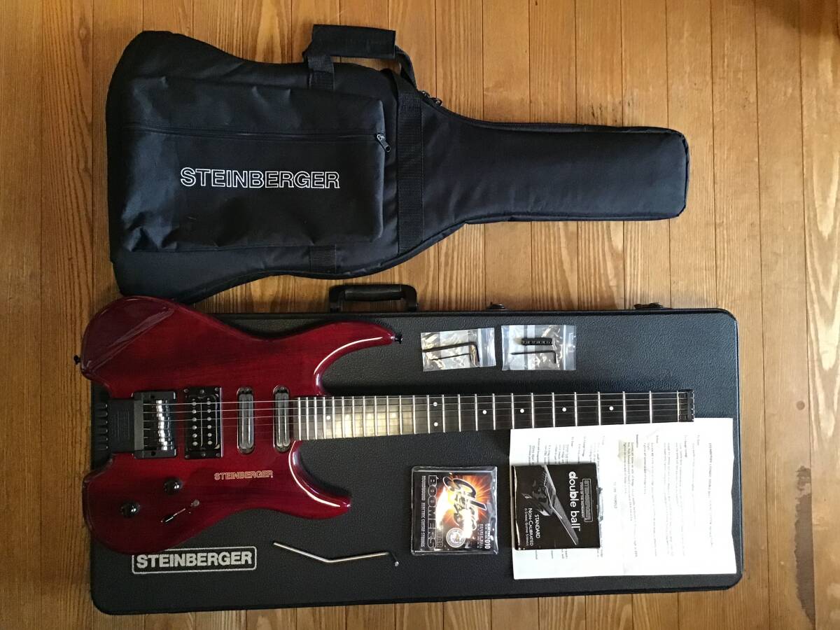 Steinberger スタインバーガー 純正 ハードケース ギターケース ハードケース（PP樹脂製・密閉ダイヤル・鍵付き・15.6型ワイド