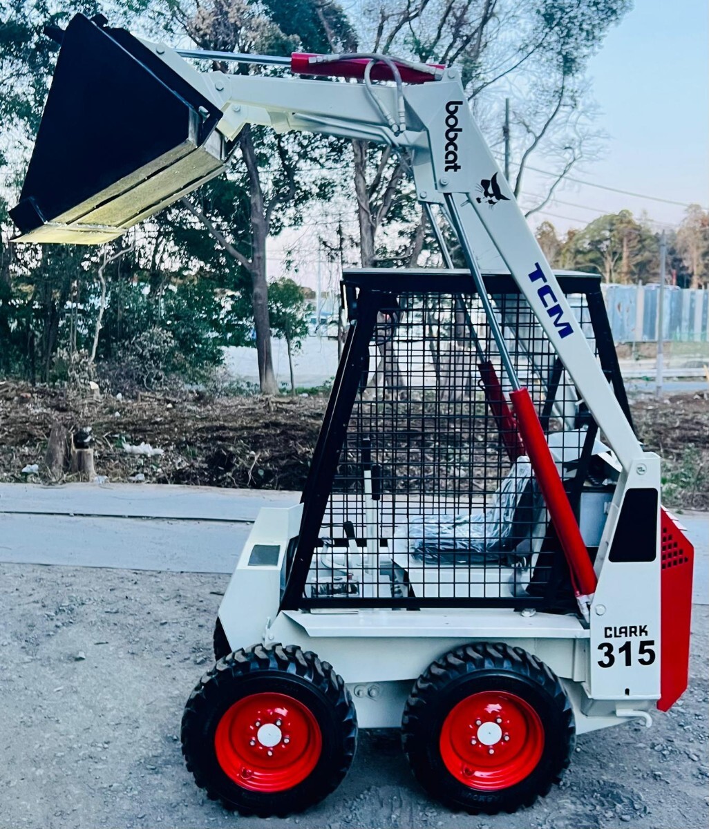 TCM BOBCAT ボブキャット315スキッドステアローダー ディーゼル 423