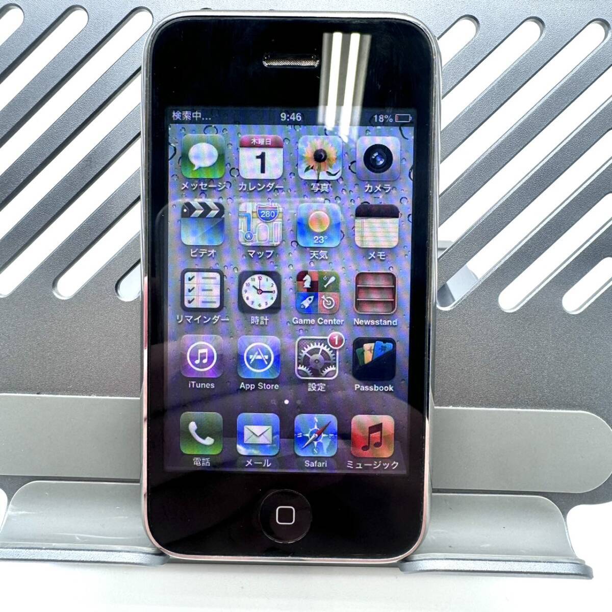 希少品 iPhone3G 16GB A1303 ブラック&ホワイトセット 稼働品・2台セット】Apple iPhone A1303 ホワイト 16GB ブラック 32GB