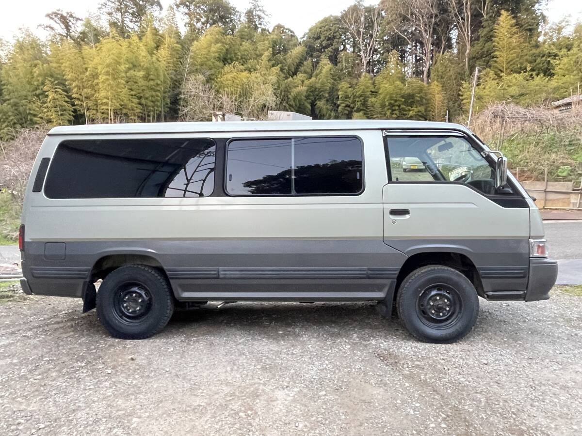 日産キャラバン E24 4WD サンルーフ GD32エンジン (キャラバンコーチ