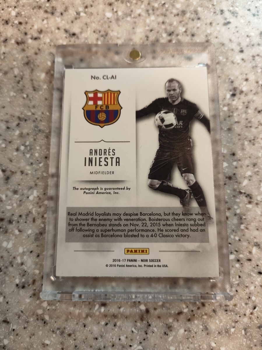 10枚限定 2016-17 PANINI NOIR Andres Iniesta 直筆サインカード
