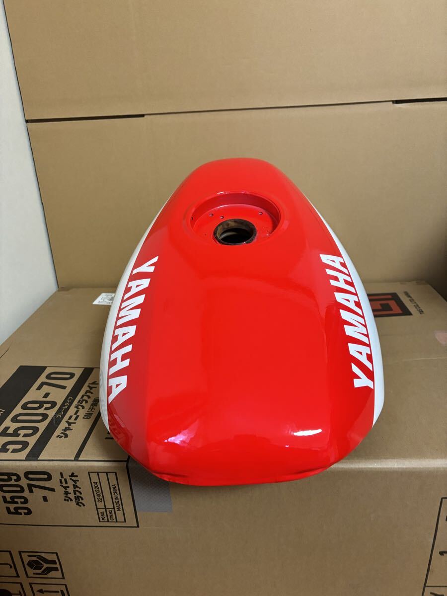 TZR250 1KT 燃料タンク 塗装後未使用 tzr250 1kt ガソリンタンク