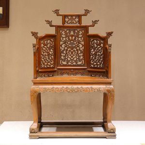 屏風 骨董品 屏風の値段と価格推移は？｜620件の売買データから屏風の価値がわかる