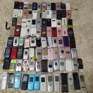 ガラケー、スマホまとめ売り ガラケー まとめ売り 折りたたみ式携帯電話 au他8台セット ジャンク