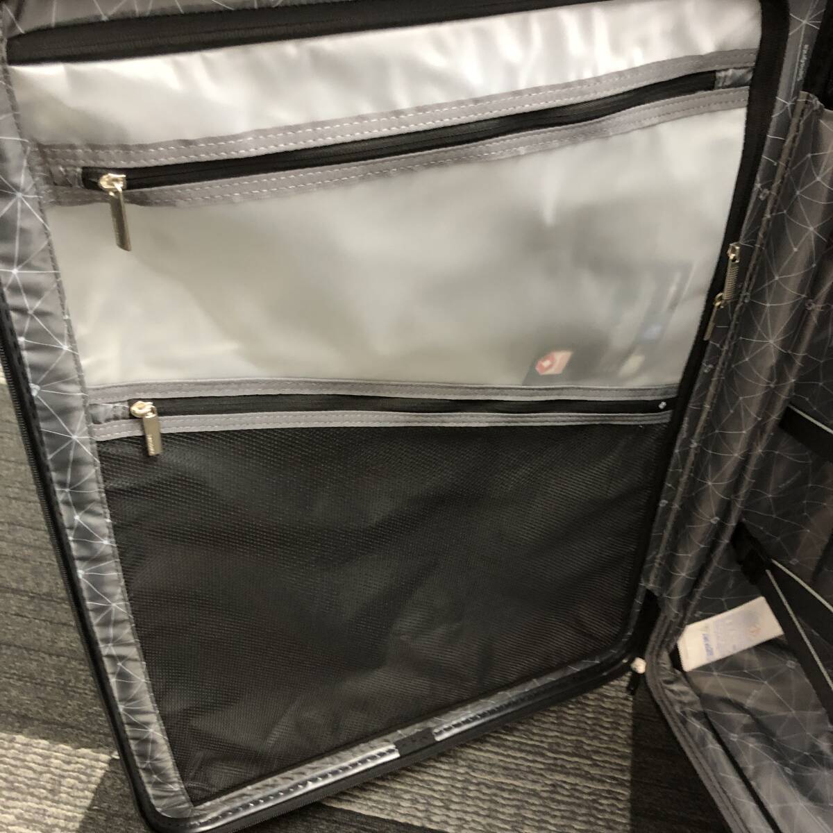 C968 サムソナイト エレメントスーツケース 27インチ SAMSONITE