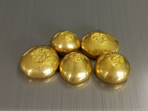 古銭　逸品金錠　金塊　雍正年造　赤金　文鎮　厚重　金鳳祥　福　金運　開運用へ 中国古金 金錠 金塊 在銘 大清古銭 足赤 厚重 文鎮 金鳳祥 乾隆四年 旧