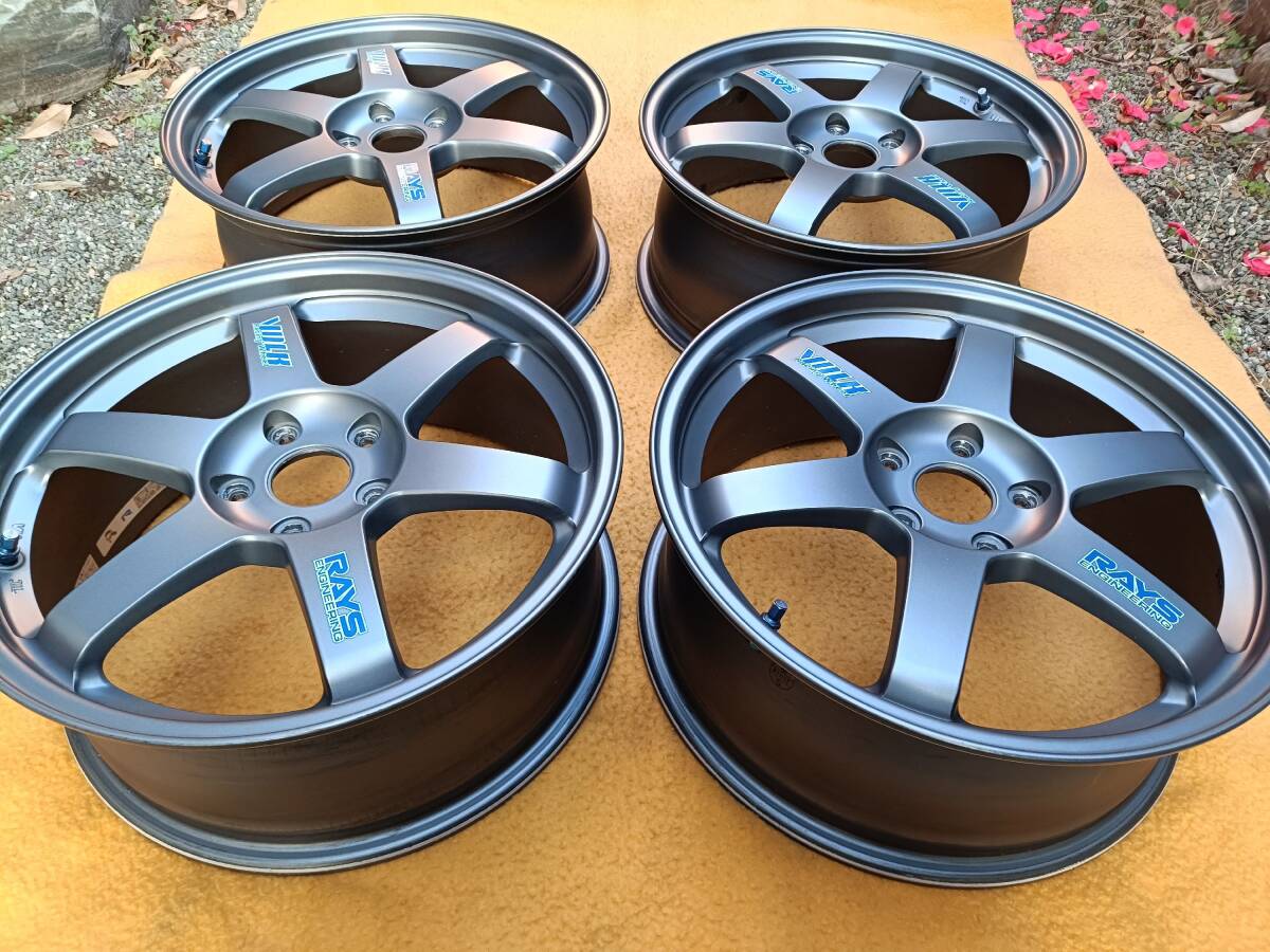 18インチ te37風アルミホイール RAYS VOLK RACING TE37 18インチ7.5J PCD114.3 オフセット+48 鍛造