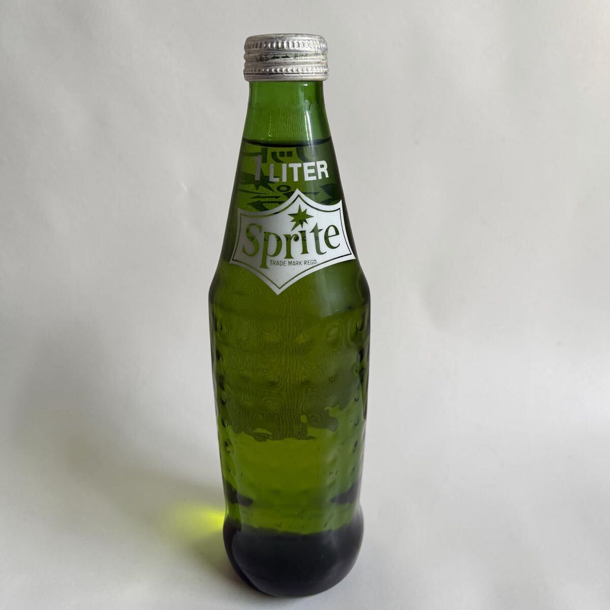 何十年前のコーラ瓶1リットルバラ売り可 コカ・コーラ、1L PETボトル発売中／ 実は昔は、1Lのコカ・コーラが
