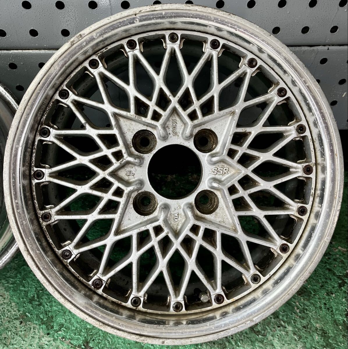 当時物 SSR メッシュ 15インチ 4本 PCD114.3 4穴 7J+25 / 8.5J+20