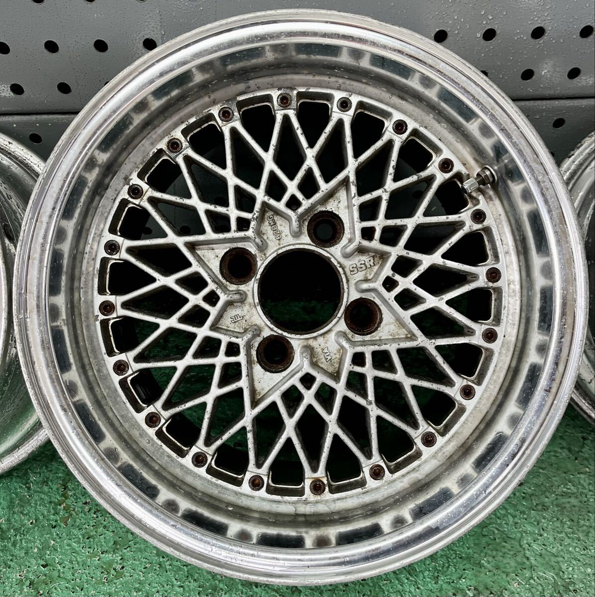 当時物 SSR メッシュ 15インチ 4本 PCD114.3 4穴 7J+25 / 8.5J+20