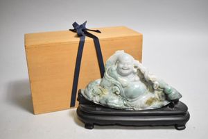 翡翠 彫刻 置物の値段と価格推移は？｜177件の売買データから翡翠 彫刻